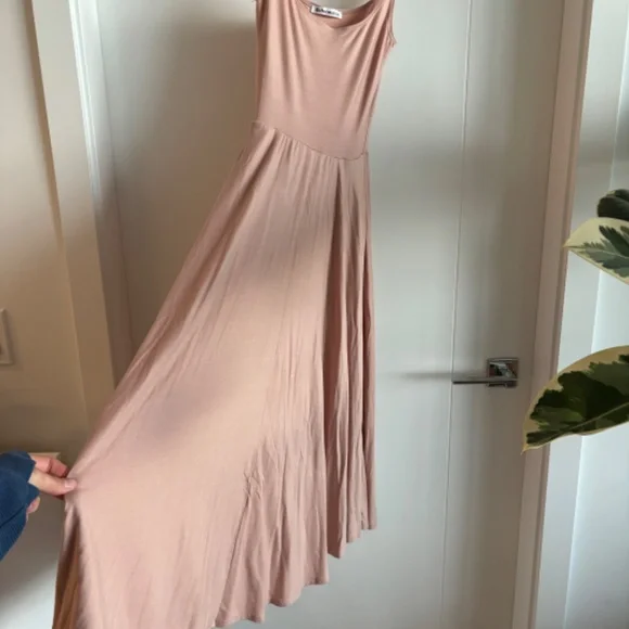 Reformation Rou Dress - Picture 5 of 5